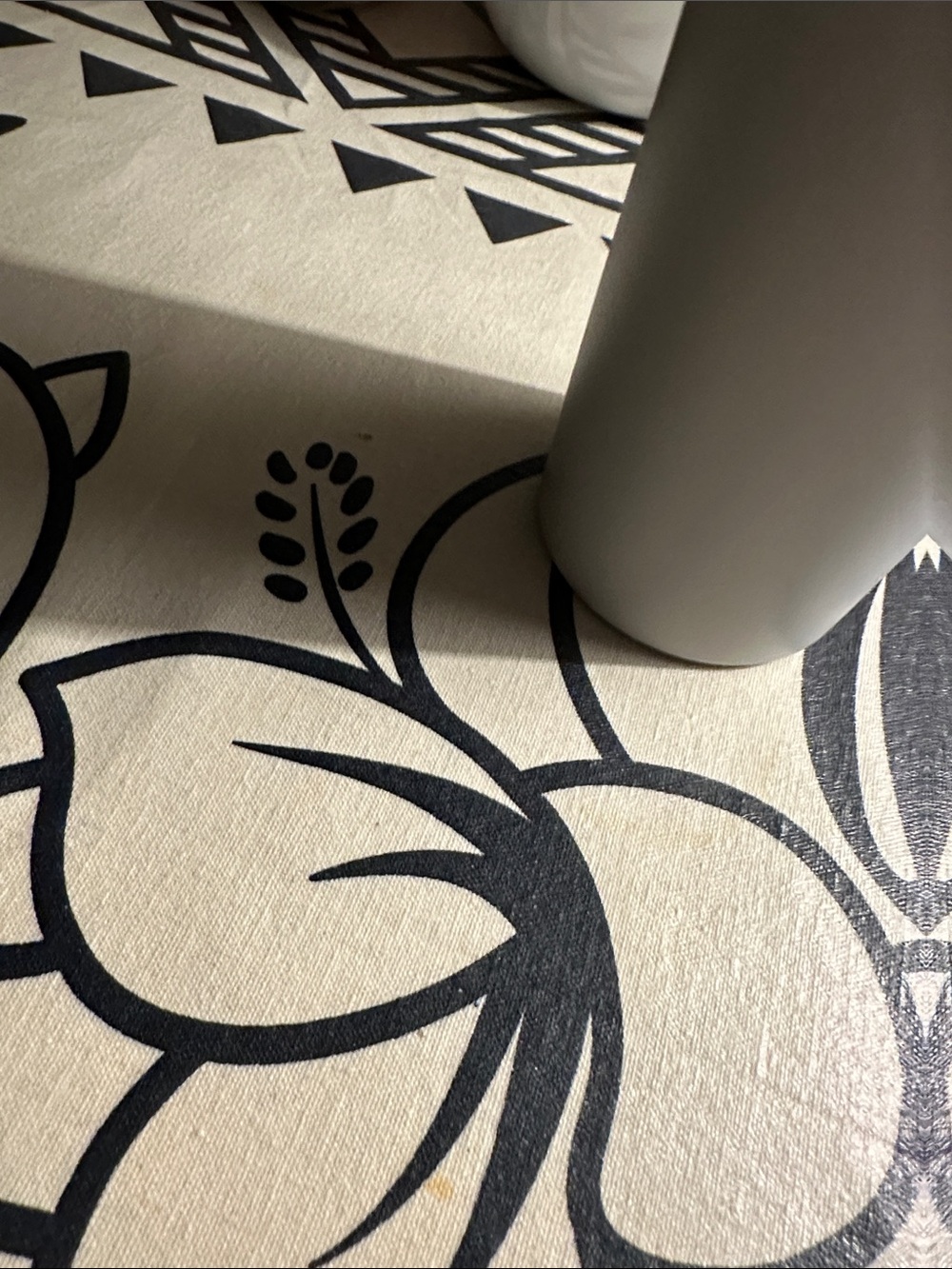 Gray Stainless Water Bottle — Home Dining